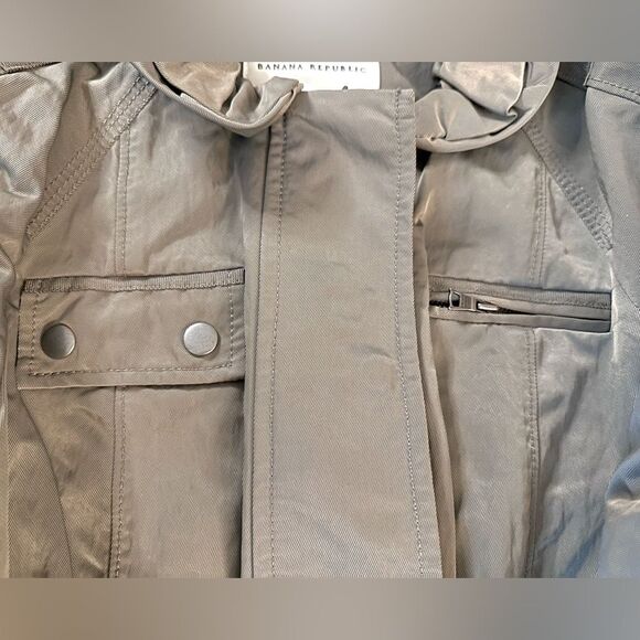 EUC Banana Republic Lightweight Utility Jacket - Picture 8 of 12